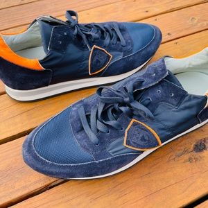 PHILIPPE MODEL navy low top sneakers